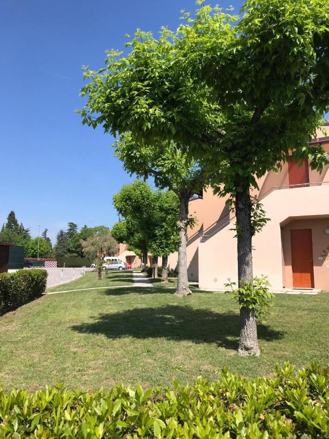 سيرمِيوني Ohana Apartments Camping Tiglio المظهر الخارجي الصورة