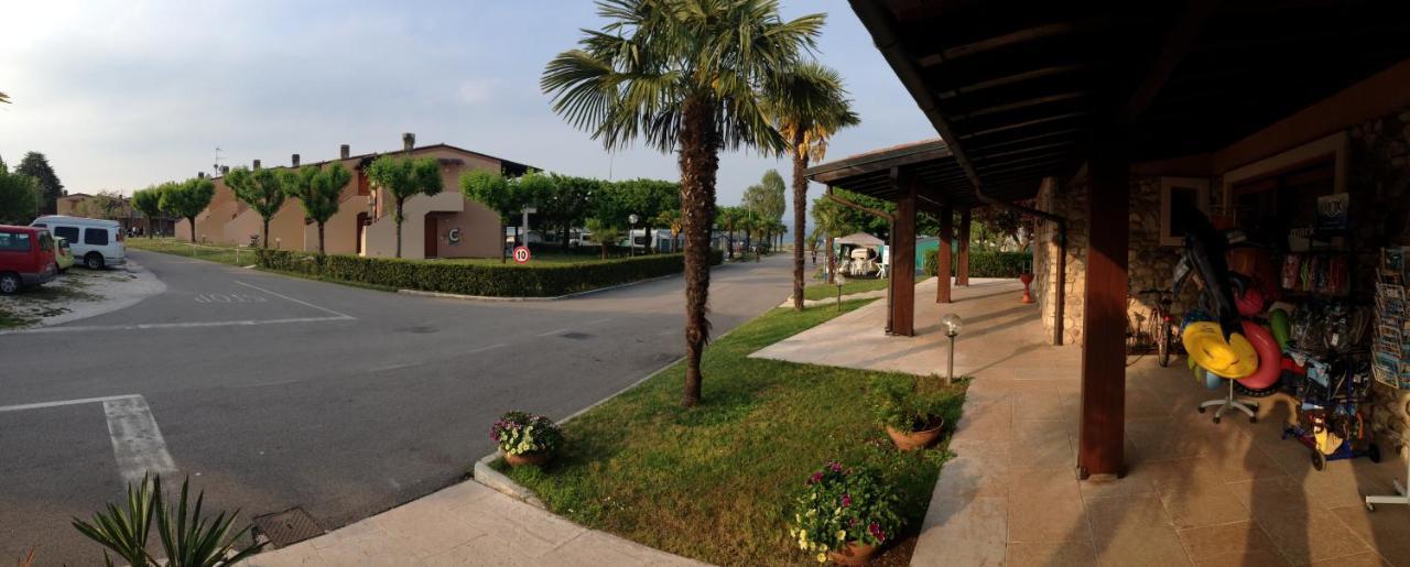 سيرمِيوني Ohana Apartments Camping Tiglio المظهر الخارجي الصورة